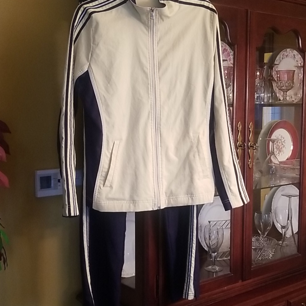 Like New Jogging Suit - image 1